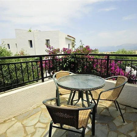 Palatia Village Aparthotel 4*